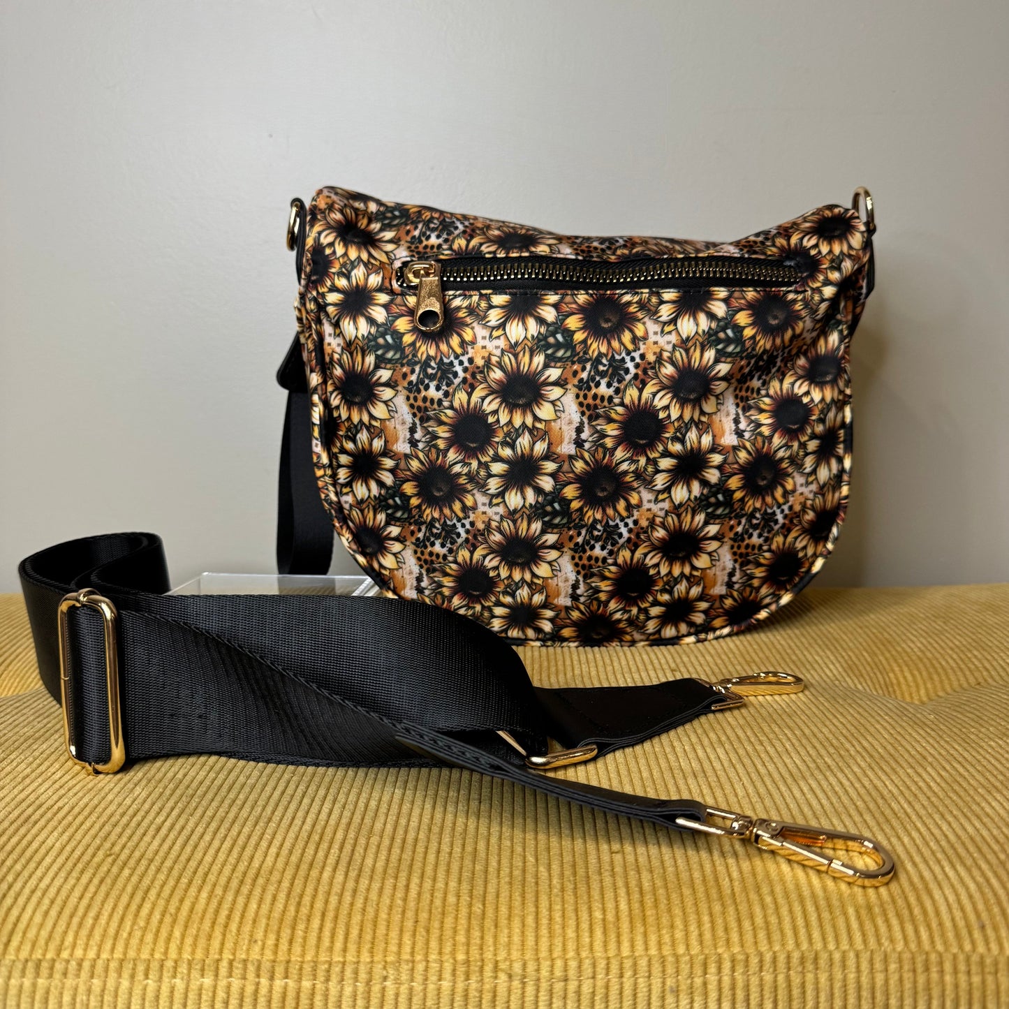 Roni - Nylon Crossbody - Sunflower Dot