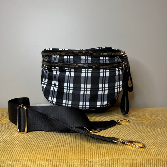 Roni - Nylon Crossbody - Black & White Plaid